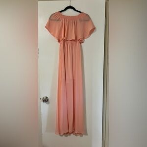 Beautiful peach off the shoulder Show Me Your Mumu dress.